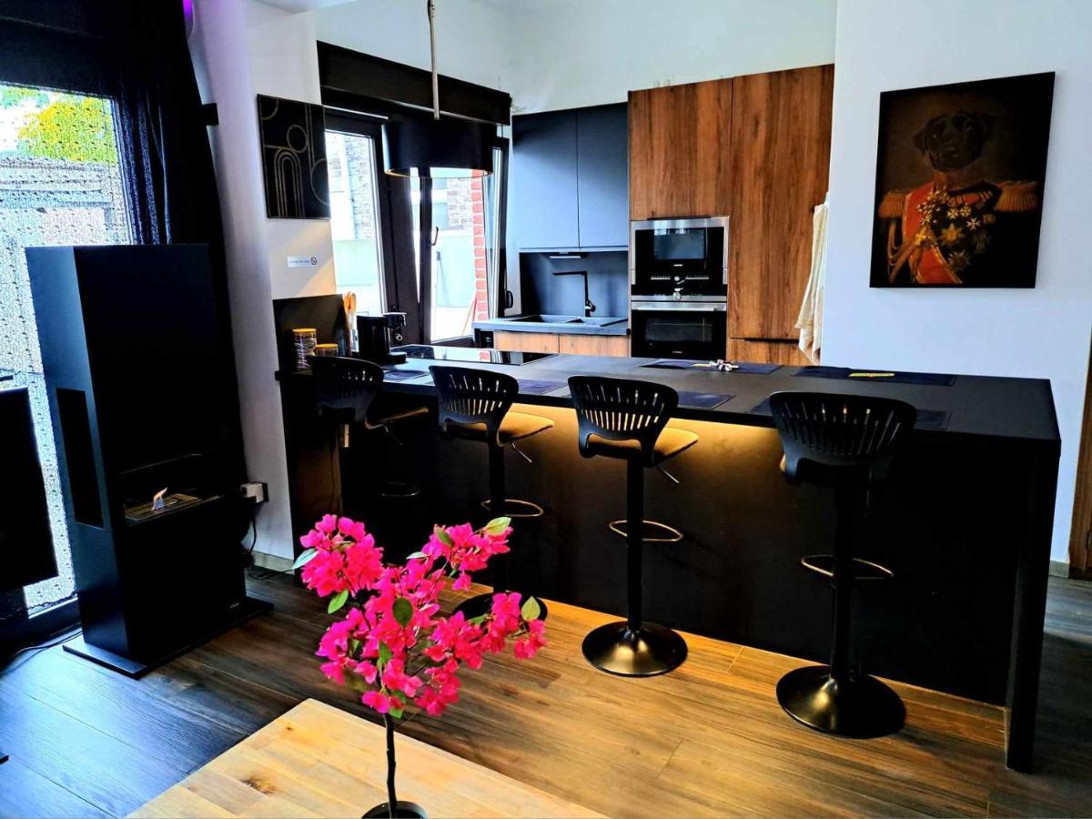 Petite Chambre Dans Une Jolie Colocation Liège Exteriör bild